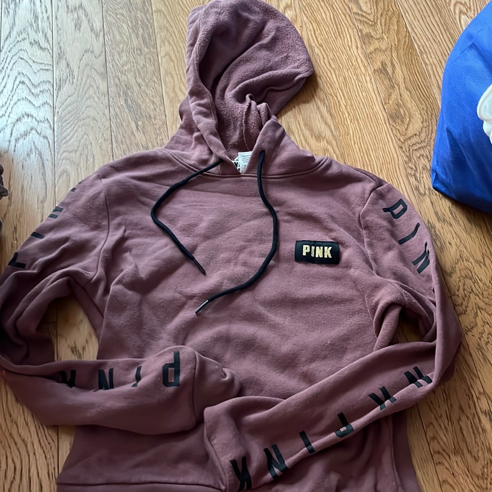 Xs Victoria’s Secret pink hoodie